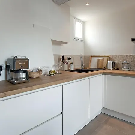 Truchet Penthouse Apartment Arles Exterior photo